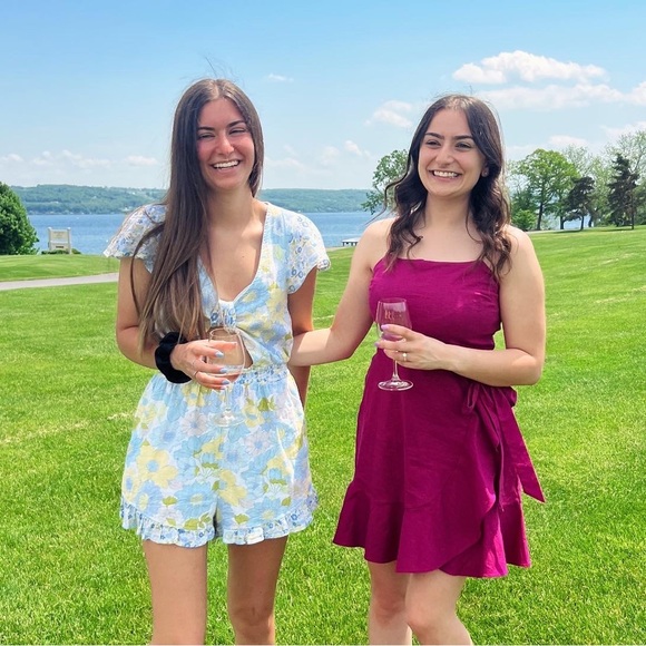 Meet your Posher, Kelsi - Picture 3 of 3